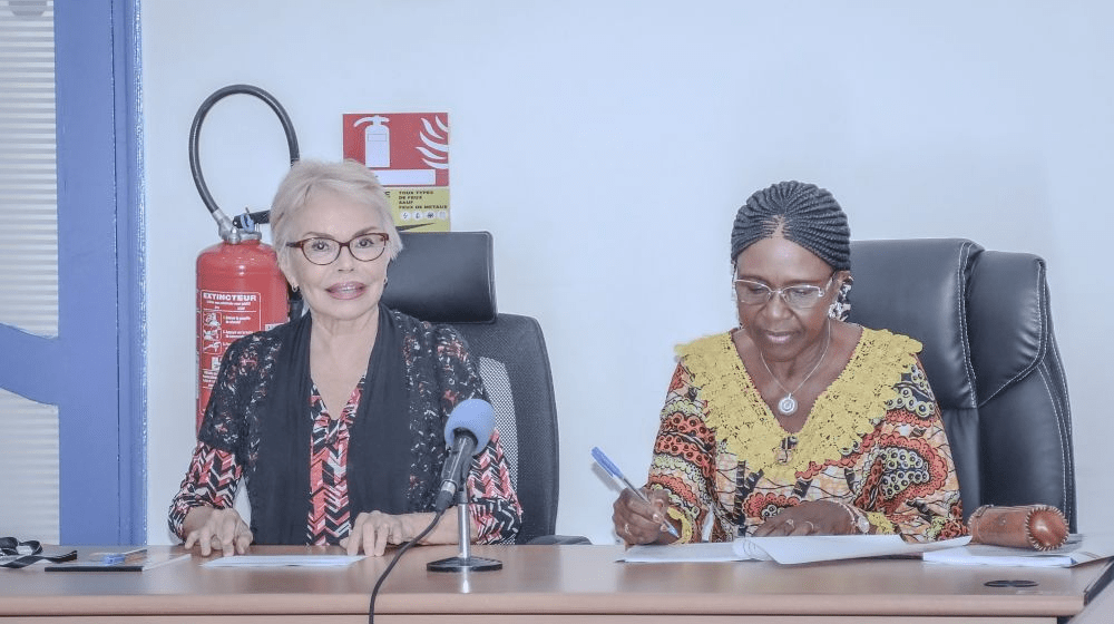 Secrétaire Exécutive du CCF, Mme Antoinette Kebi et de la Représentante Résidente ai de l’UNFPA, Mme Danièle Landry-Mugengana